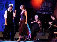 tango_2012_6